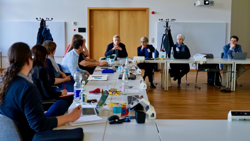 Picture of the discussion session at the Brandenburg Quantum Technology meeting