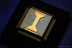 DESY and Quantinuum: Breakthrough in quantum physics
